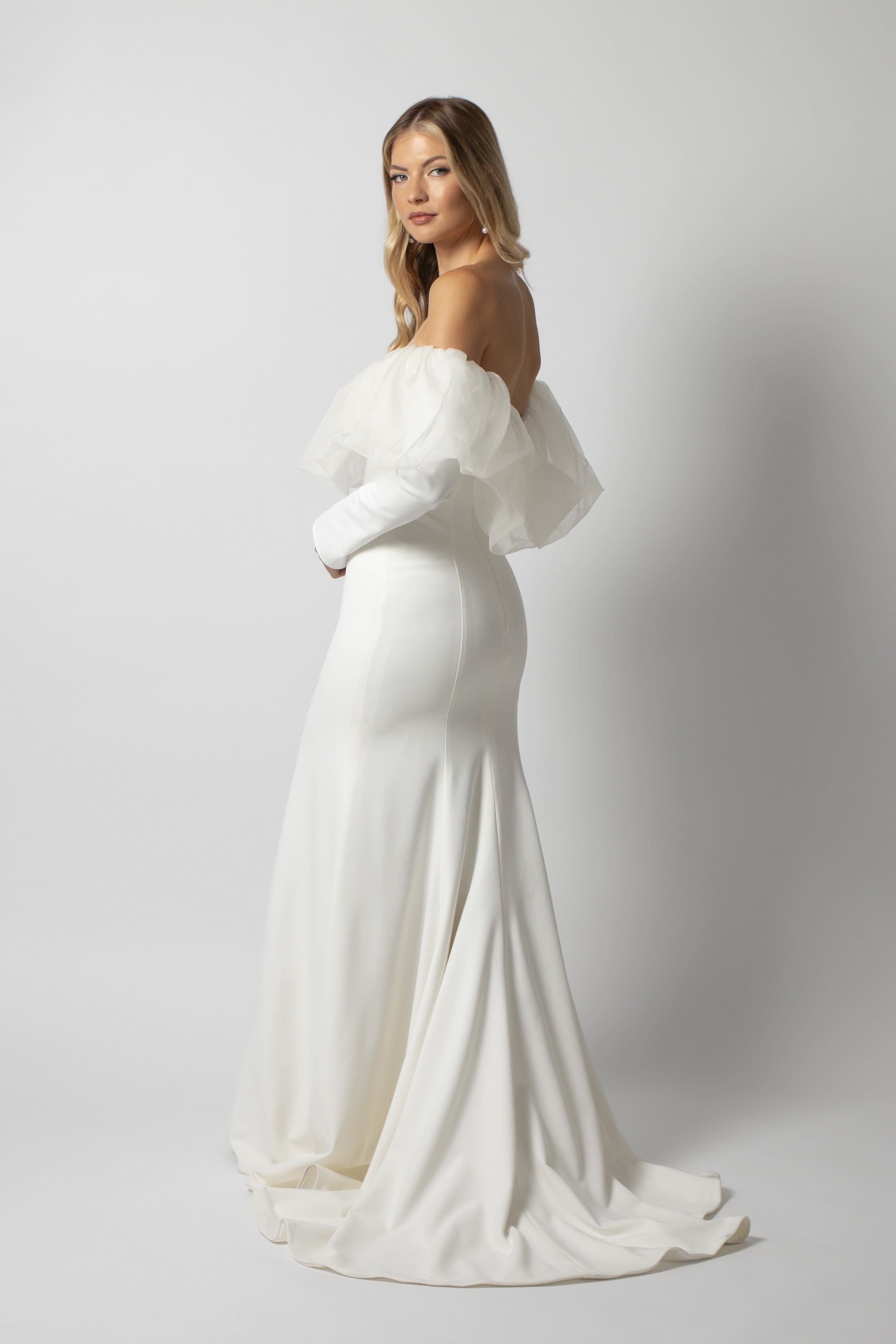 Klein Gown with frill  (3).JPG