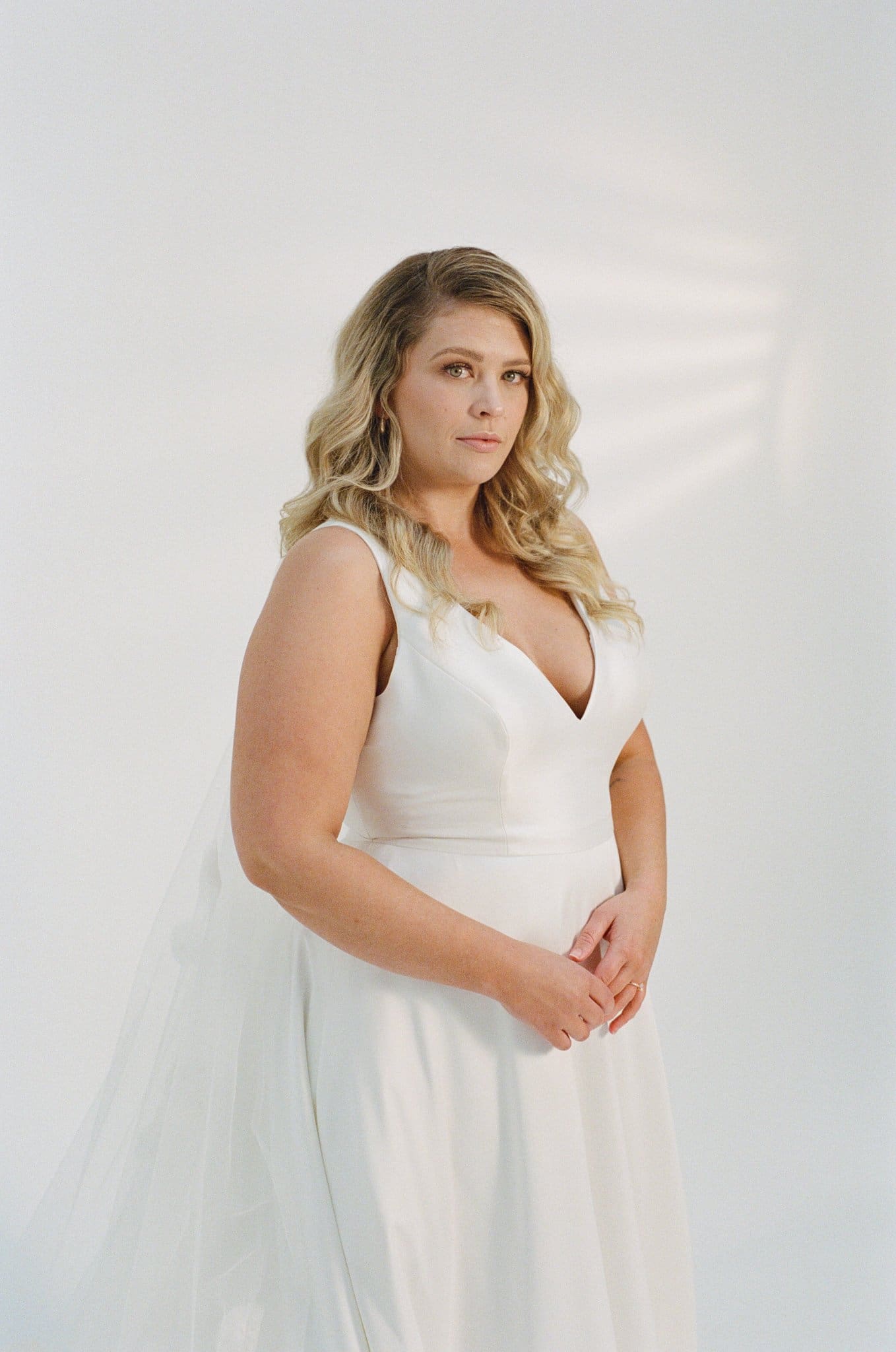 Pearl Gown Gown and Altar (3).jpg