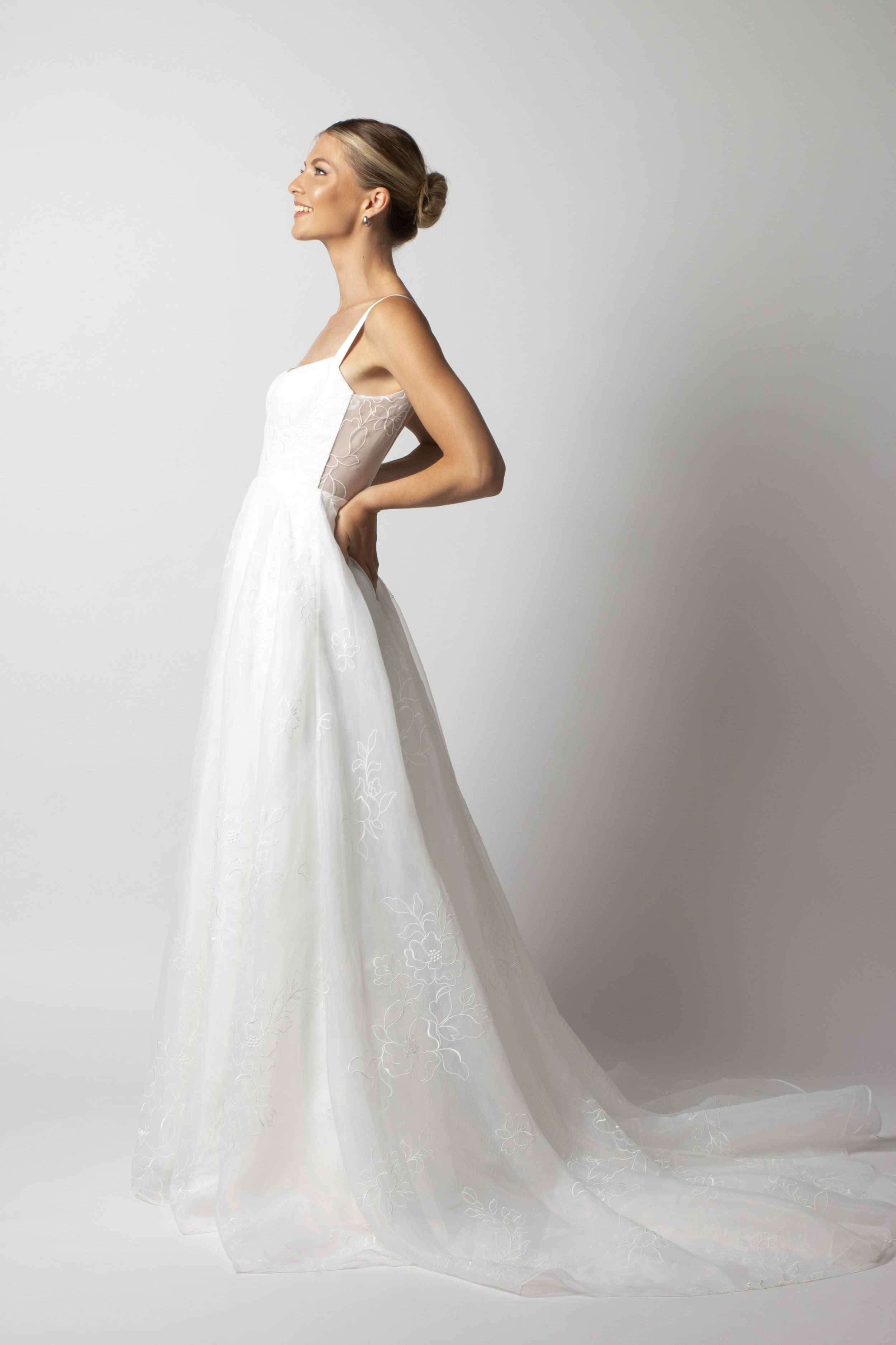 Prim gown organza aline (7).JPG