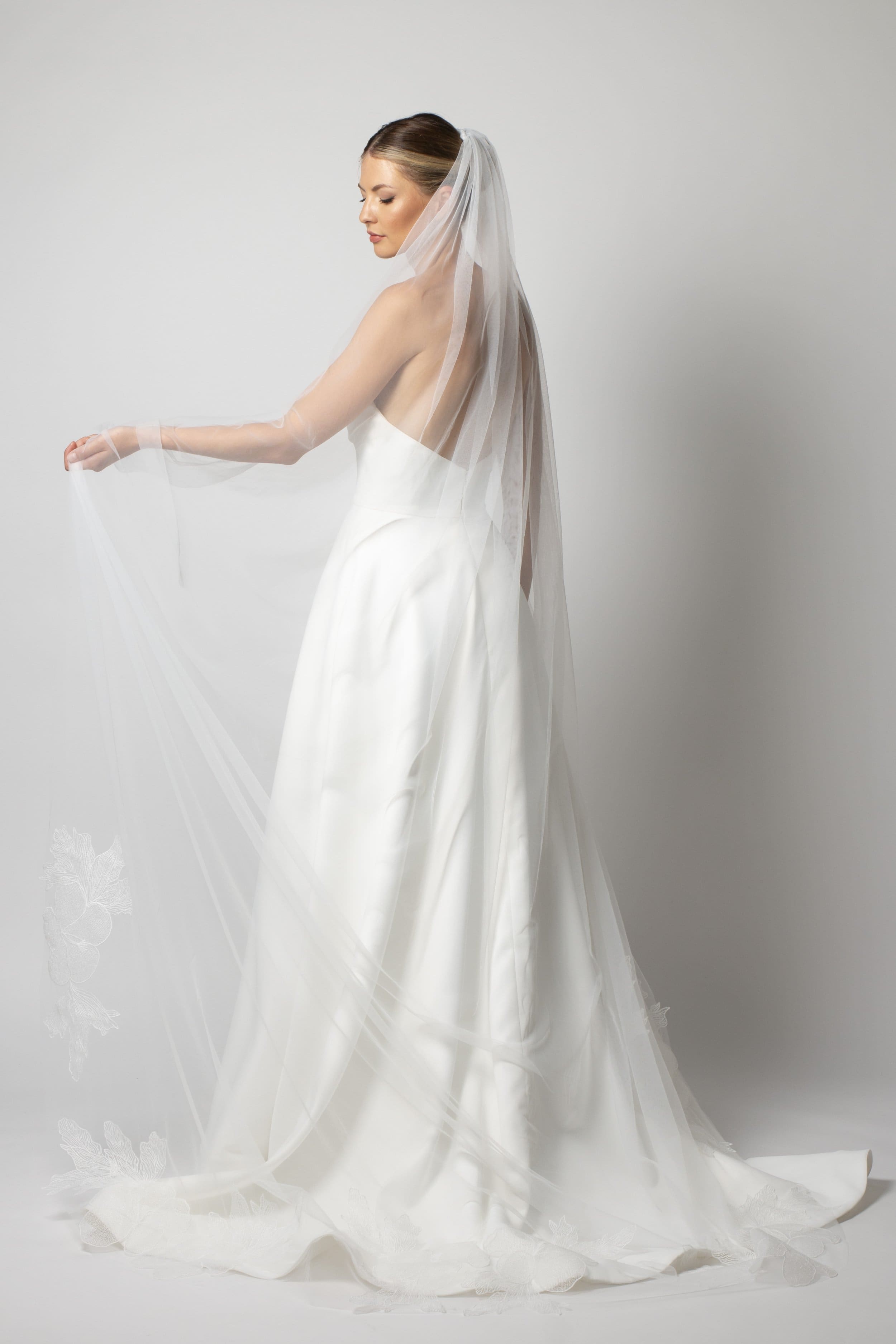 Windsor Gown (3).JPG