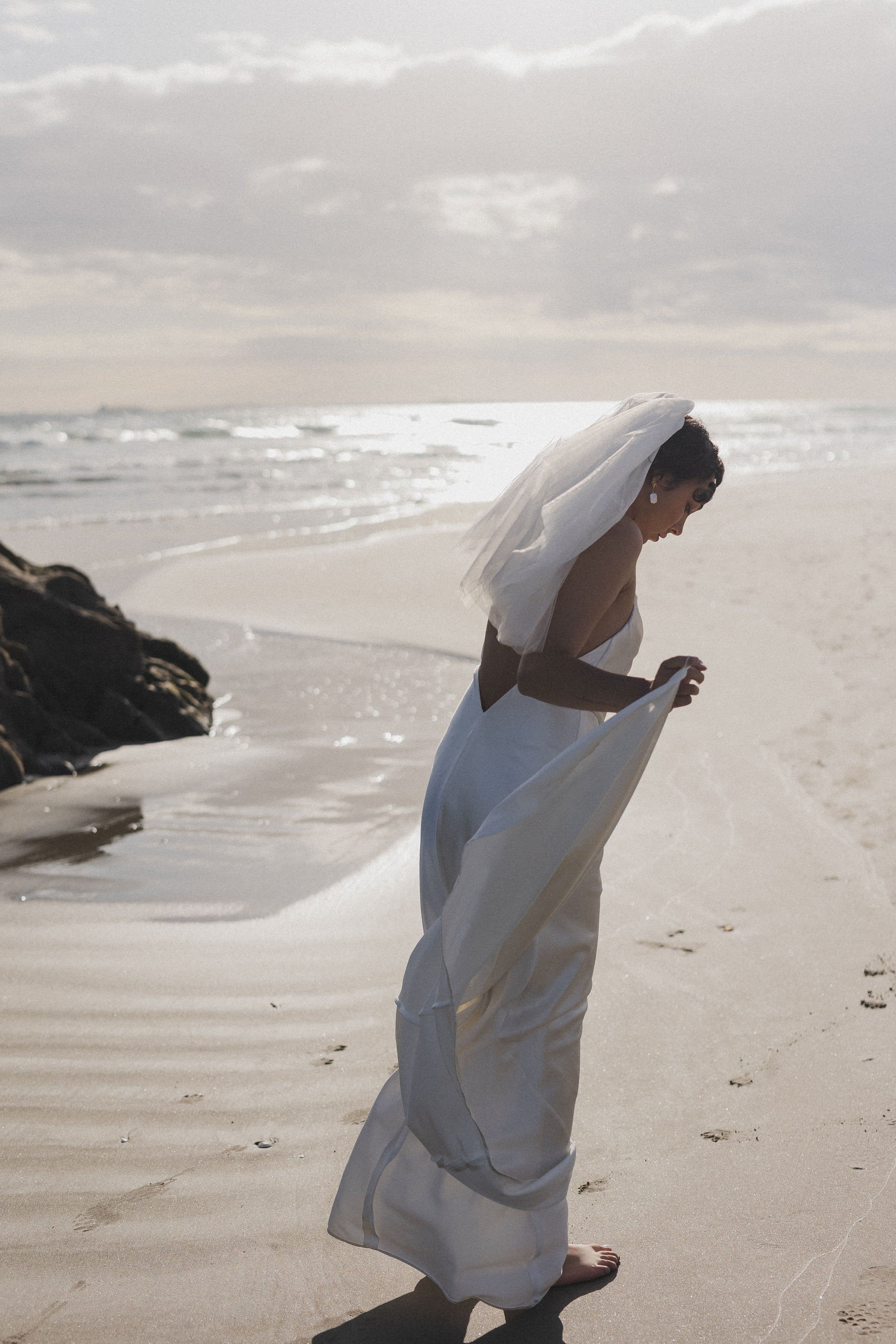 shortweddingveilwithblusher1.jpg
