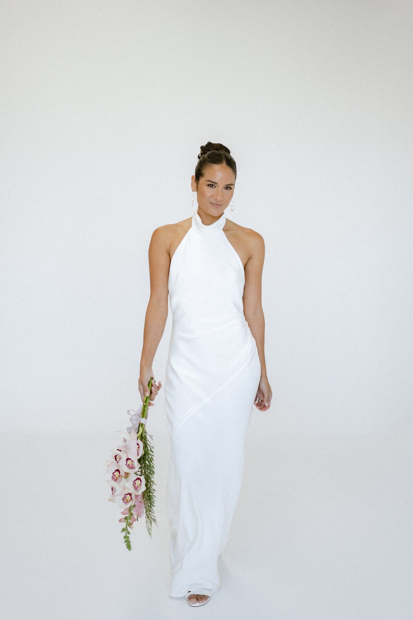 thesummerly_gownaltar_anderson_011.jpg
