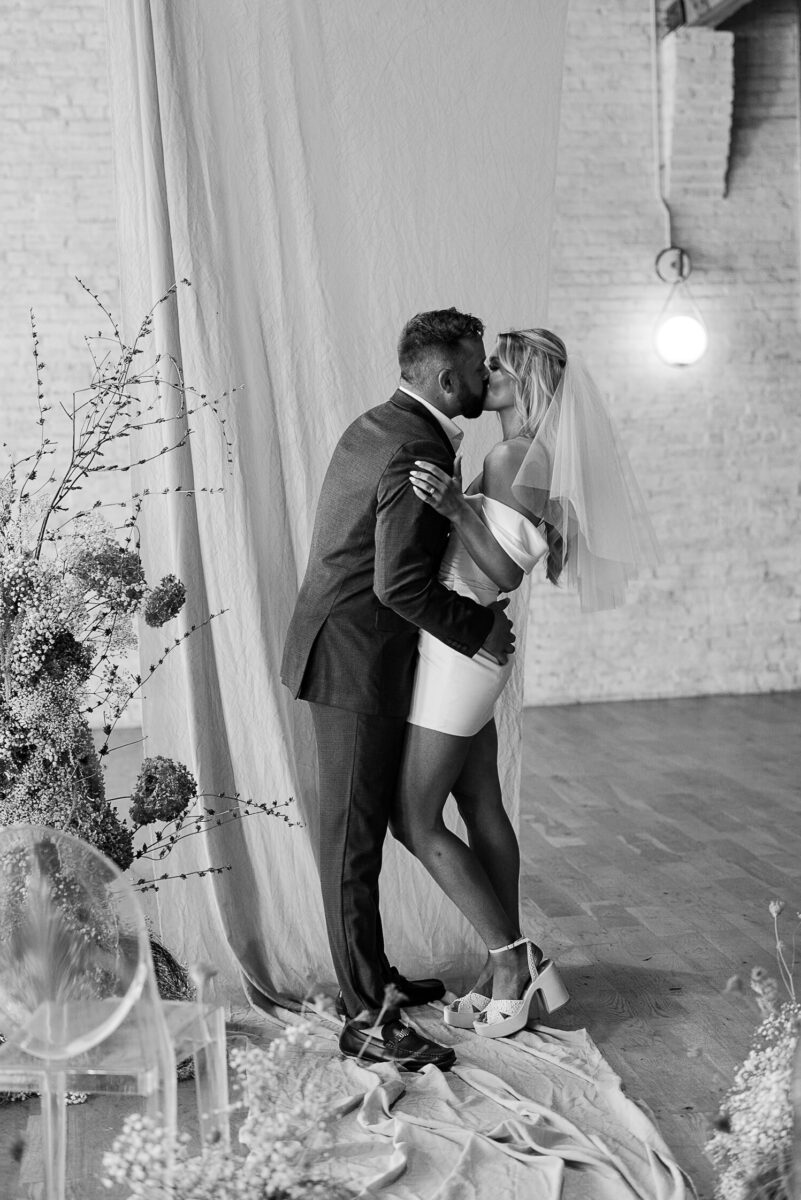 Urban elopement